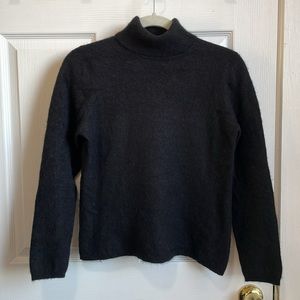 Black 100% Cashmere Turtleneck Sweater